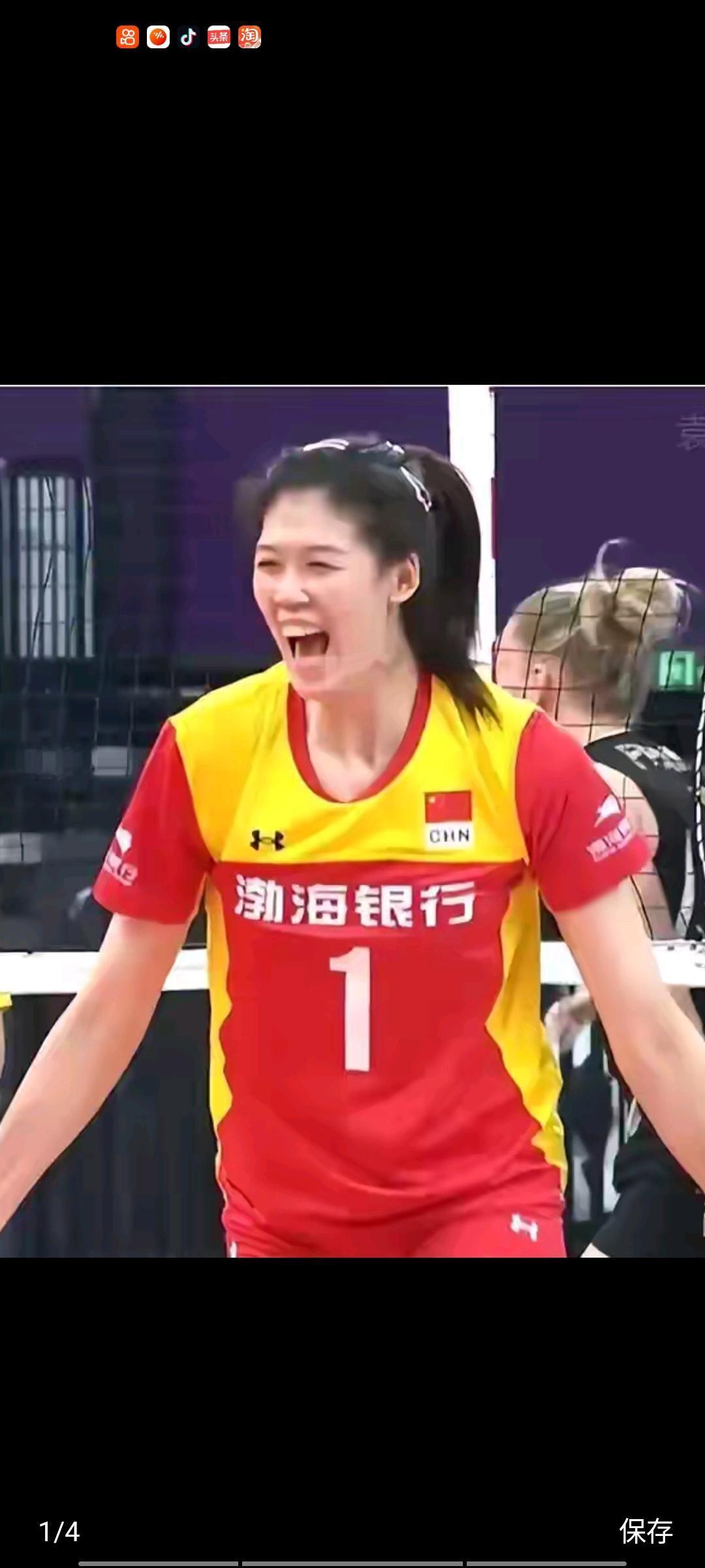 李盈莹命太苦了，作为中国女排的大杀器，自打进入国家队，参加了两届奥运会以及世锦赛