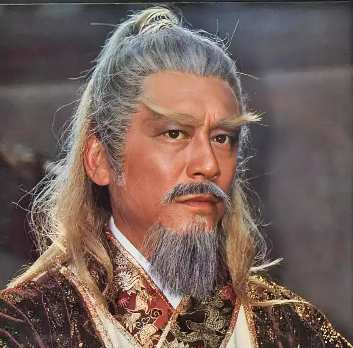 黄药师挑女人，先看名字带不带草。你以为是段子？翻开原著吓一跳。冯蘅、黄蓉、