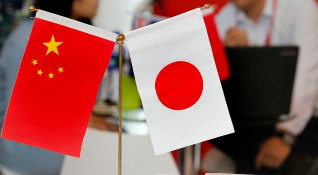 日本和中国签了！10月8日，丰田社长首次访华，第一站就到了广州，当天，中国一汽