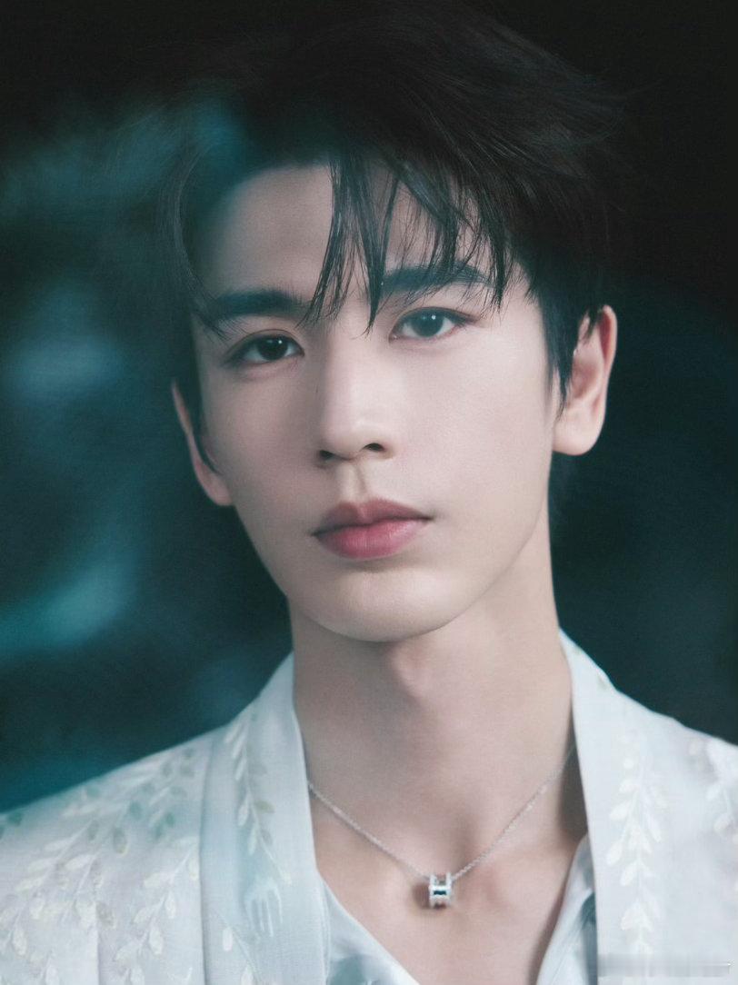 张凌赫这次是以张家玮的身份交流张凌赫你真的很会。不说那些套话不整那些虚的，就简