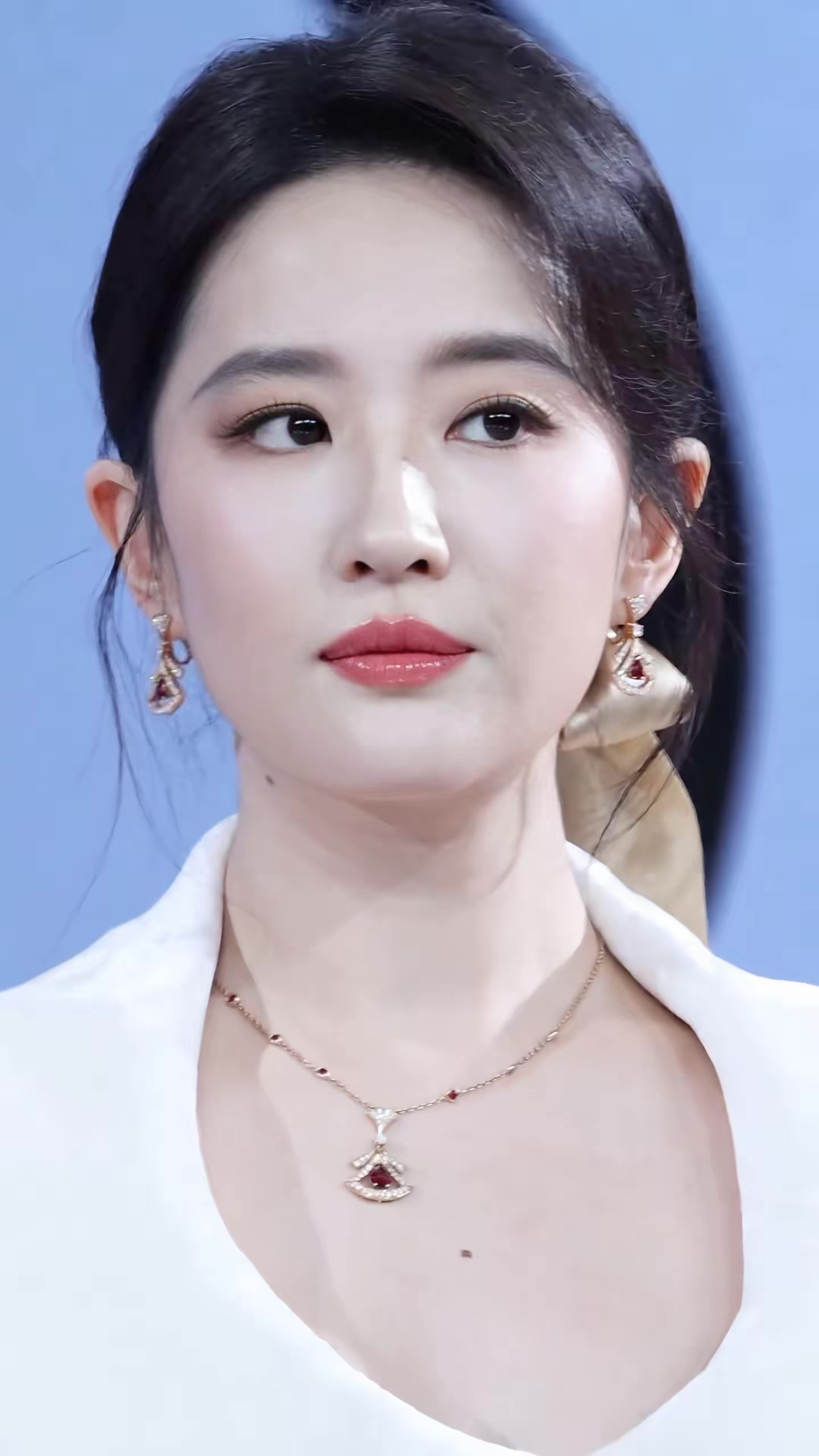 刘亦菲