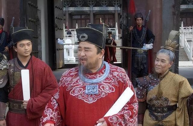 1023年9月，寇准死在了雷州。其妻上书朝廷，想把寇准的灵柩运回老家。刘娥随即批