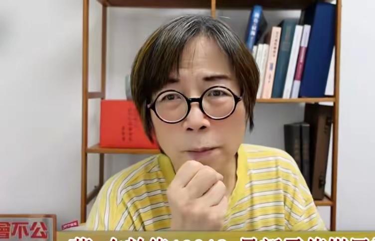 黄智贤终于还是退回去了。她虽然说自己不再促统，不再反独，回归本心，追求正义，