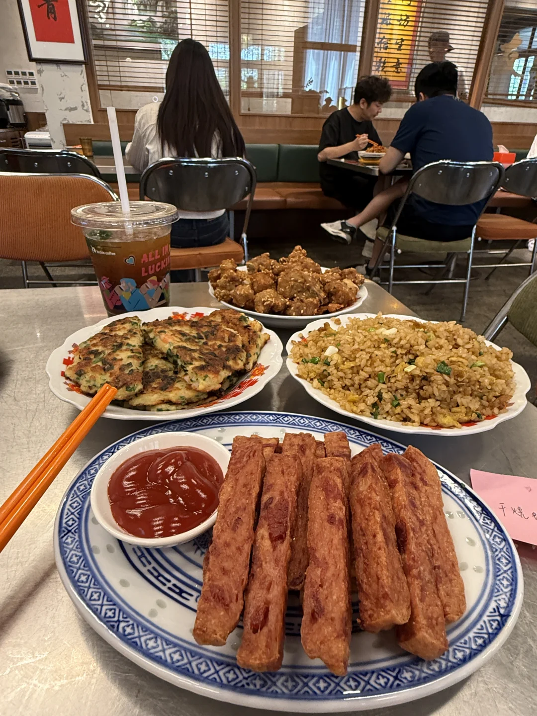 武汉的，我常常一个人来吃的。。。。。。。。
