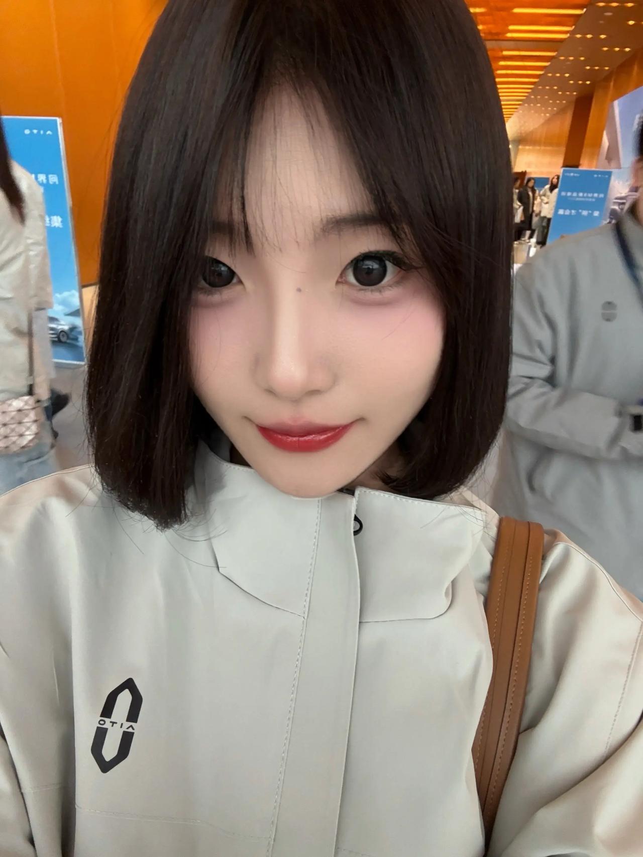 大家都知道鸿蒙智行用户中心，粉丝们称之为鸿蒙大酒店，鸿蒙智行的车都可以在这里体验