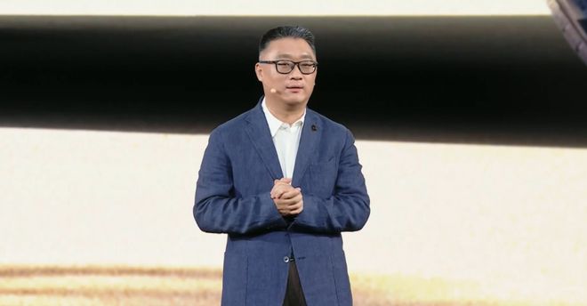 华为商城一度崩溃, 上汽集团总裁: 余大嘴名副其实