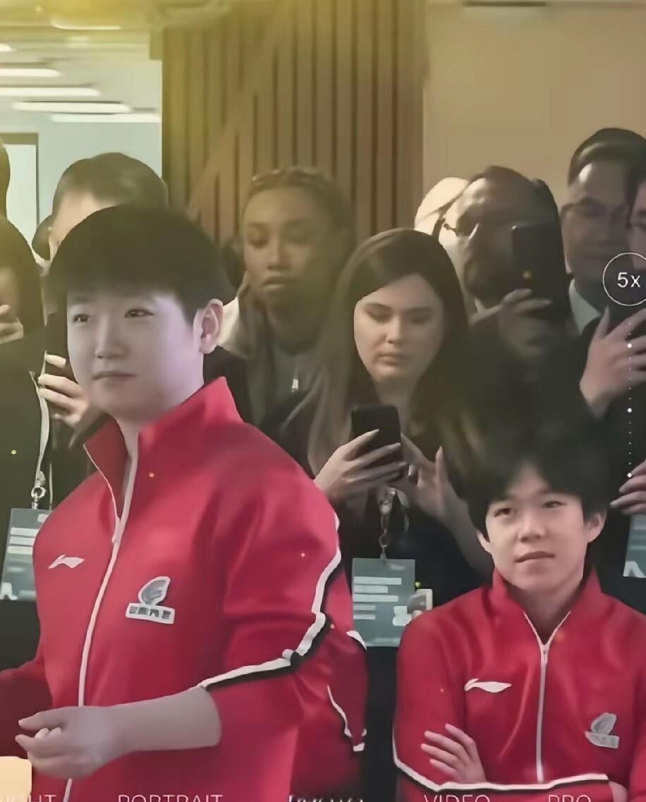 王楚钦和孙颖莎要是有一天都退役了，会不会不只是搭档？这个问题球迷讨论了不是一年两