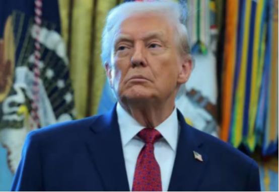 美国这次是真的怕了，他不怕中国反制，也不怕俄罗斯报复，就怕在国内有人在背后捅刀子