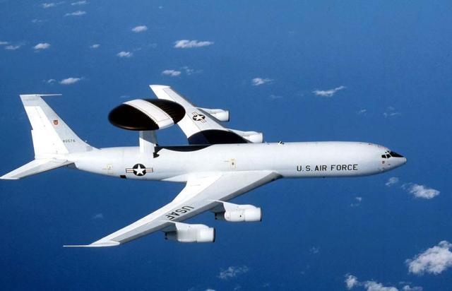 中美预警机代差两代！E-3G雷达不如空警500E-3G雷达9.1米罩子VS空警