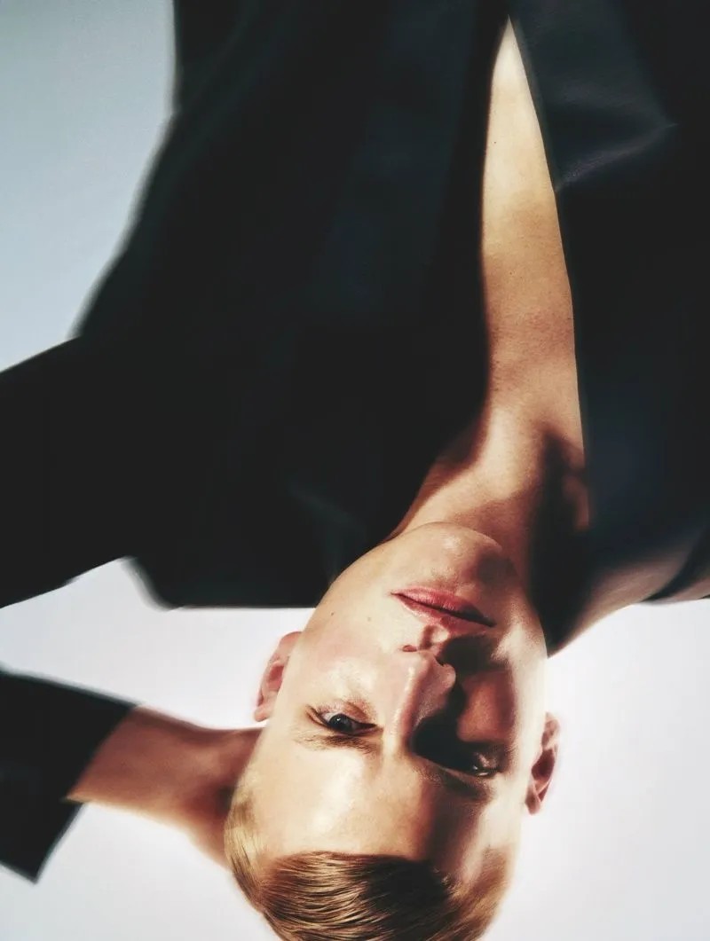 L’OfficielHommesItaliaSpring2026摄影：V