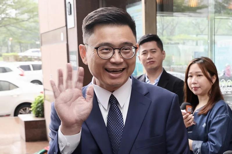 赖瑞隆初选胜出！民进党高雄市长初选结果出炉，立委林岱桦、邱议莹、许智杰、赖瑞隆