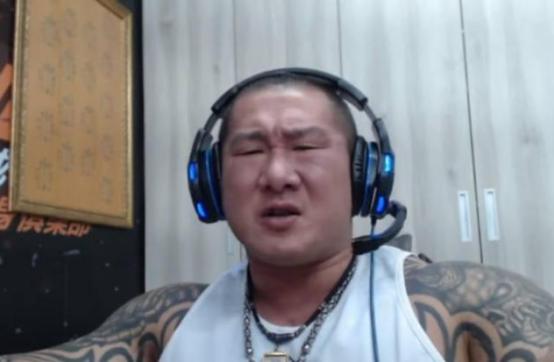 馆长再在岛内政坛投下震撼弹 最近台湾那边因为一场直播闹得满城风雨，就是大家都