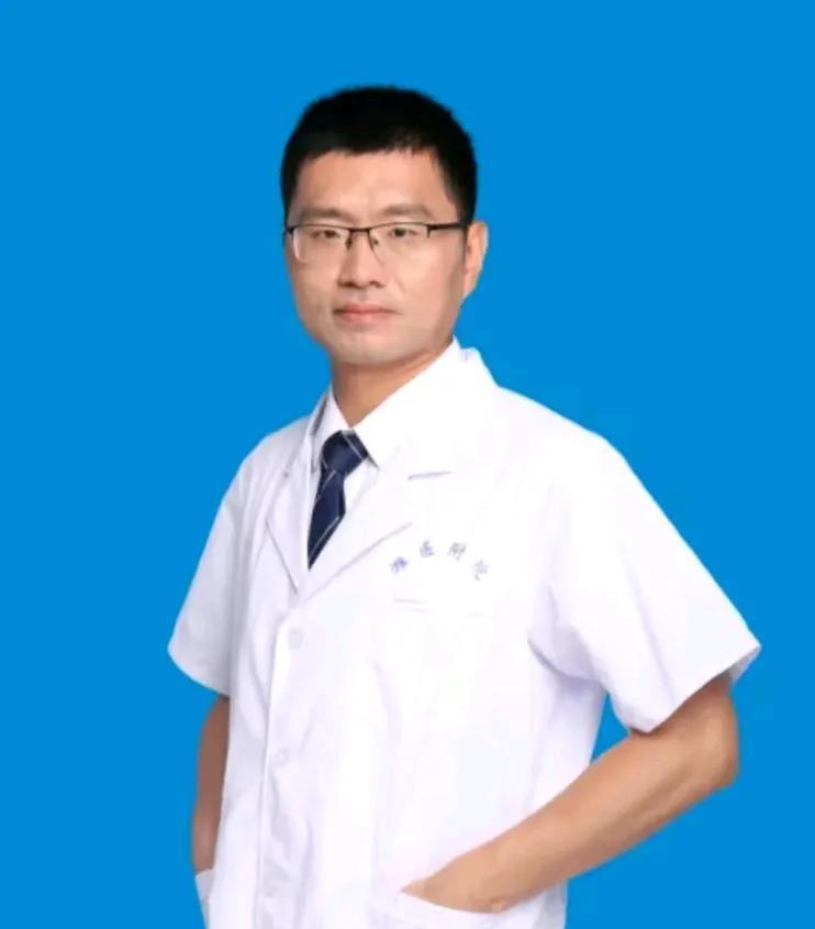 马上就要回国了！痛心！下班摆摊科普急救知识的张军桥医生在国外救落水者牺牲！他把自