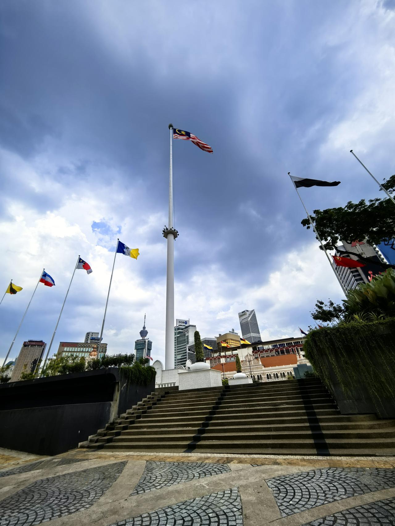 对吉隆坡的印象：第一，这里是民族、文化的大熔炉。对于一个从大一统国家来的人来