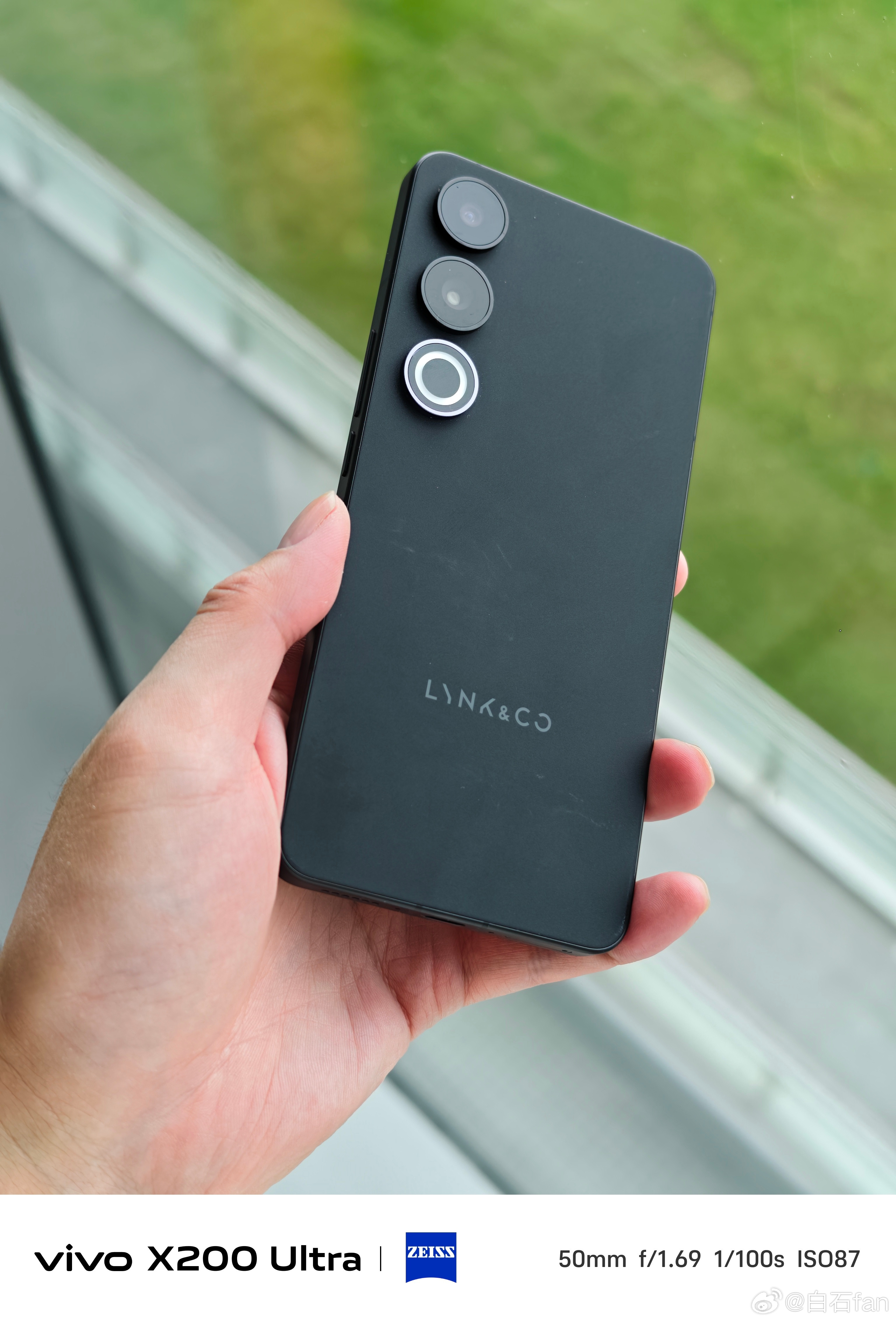 这是我手上仅存的半部魅族手机了以前吐槽它像魅族现在期待它就是魅族不同时间，人的心