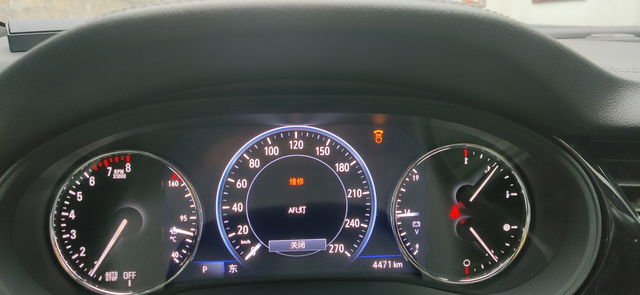 刚买四个月的君威GS就坏了目前行驶4000+公里。前两天突然出现了故障码，主驾