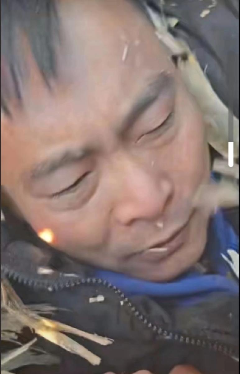 长岭姚远被抓住了！当地网友透露，在乾安县所字镇忠字村，一个苞米地秸秆草窝里，长岭