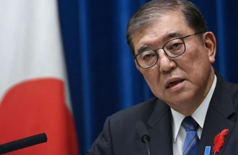 石破茂决定在9月2日以个人名义，表示日本的侵华战争是战败。而此前他们一直在8