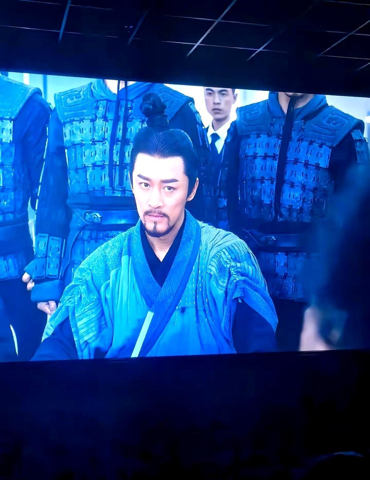 古天乐砸下重金，把《寻秦记》原班人马拉回片场，搞了一场横跨20年的同学会。可我