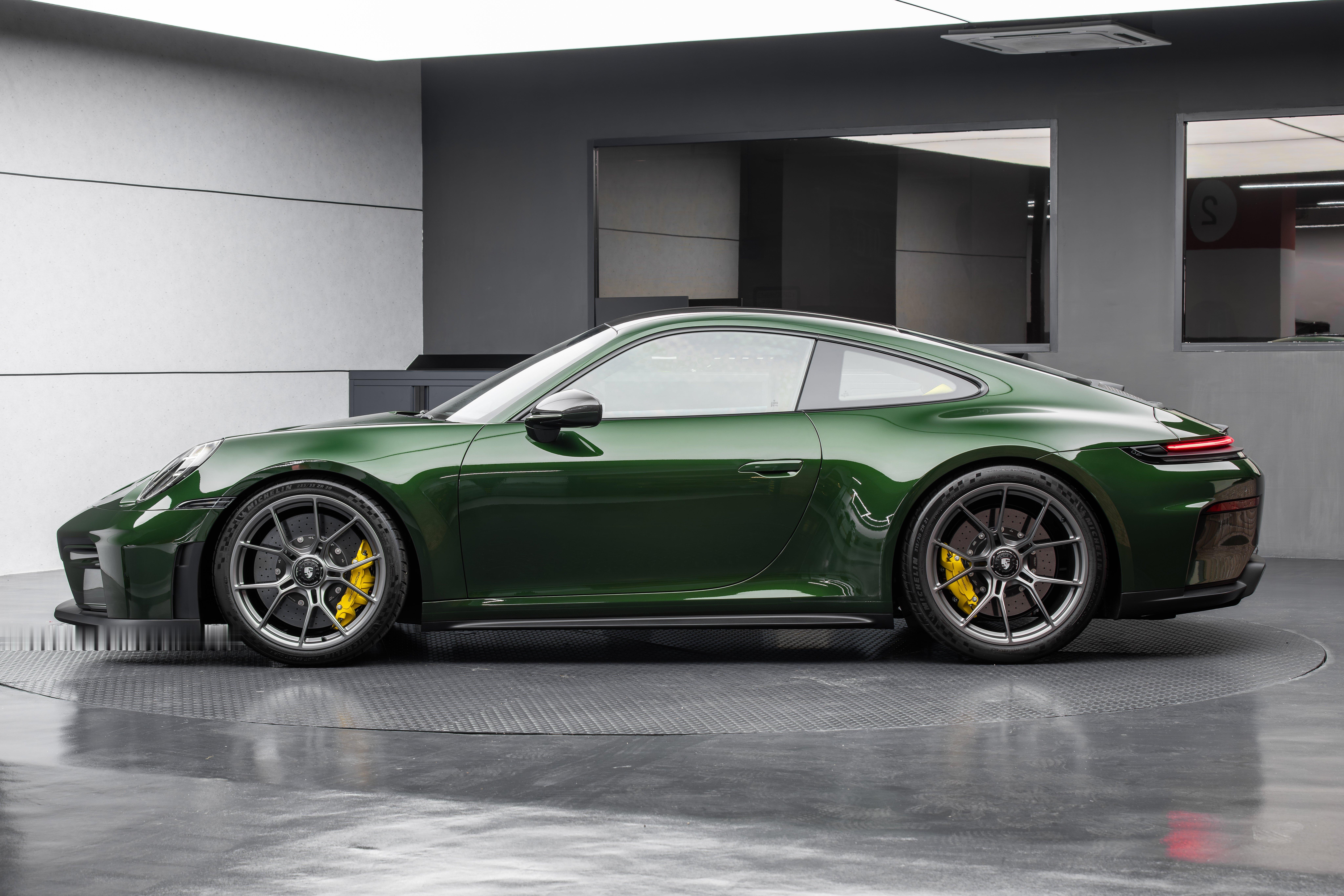 Porsche911GT3Touring保时捷保时捷911分辨率:8000