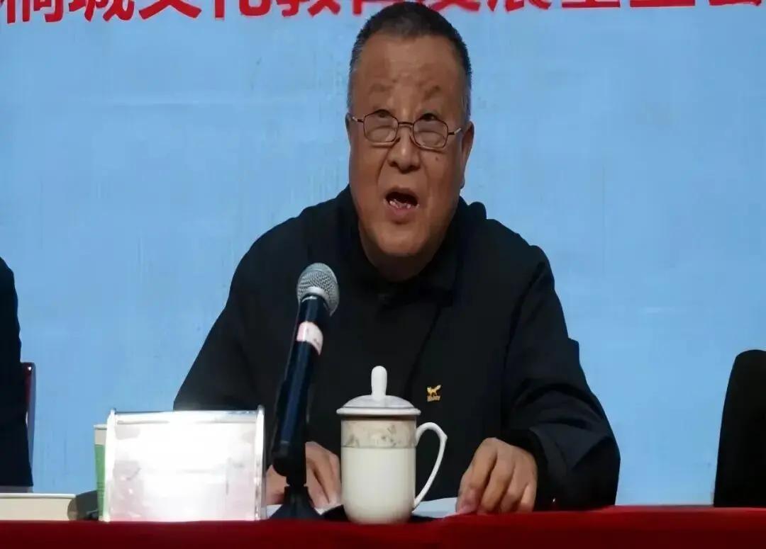 退休二十年，人在深圳当富豪，还是被翻出来了！我刚看到这条消息的时候，说实话，