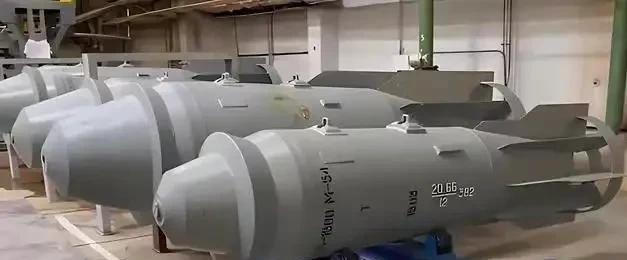 来源:烽火风云2024年秋，哈尔科夫前线突然腾起一道刺目的闪光。几秒后，震波