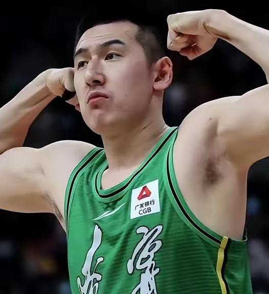 今天晚上19.35分辽宁队将在客场挑战广州队，战至目前，辽宁队16胜14负排名第