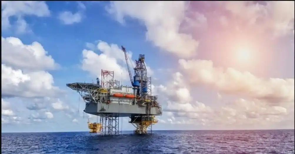 南海有这么多石油，为什么中国不开采？其实说白了，简单来说，越南已经在那里开采了，