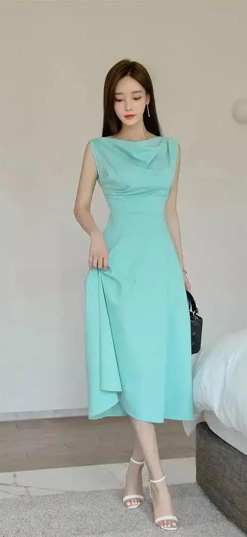 怎样穿搭知性又显身材?