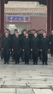 事实证明，气质这东西，一般人真的模仿不来。