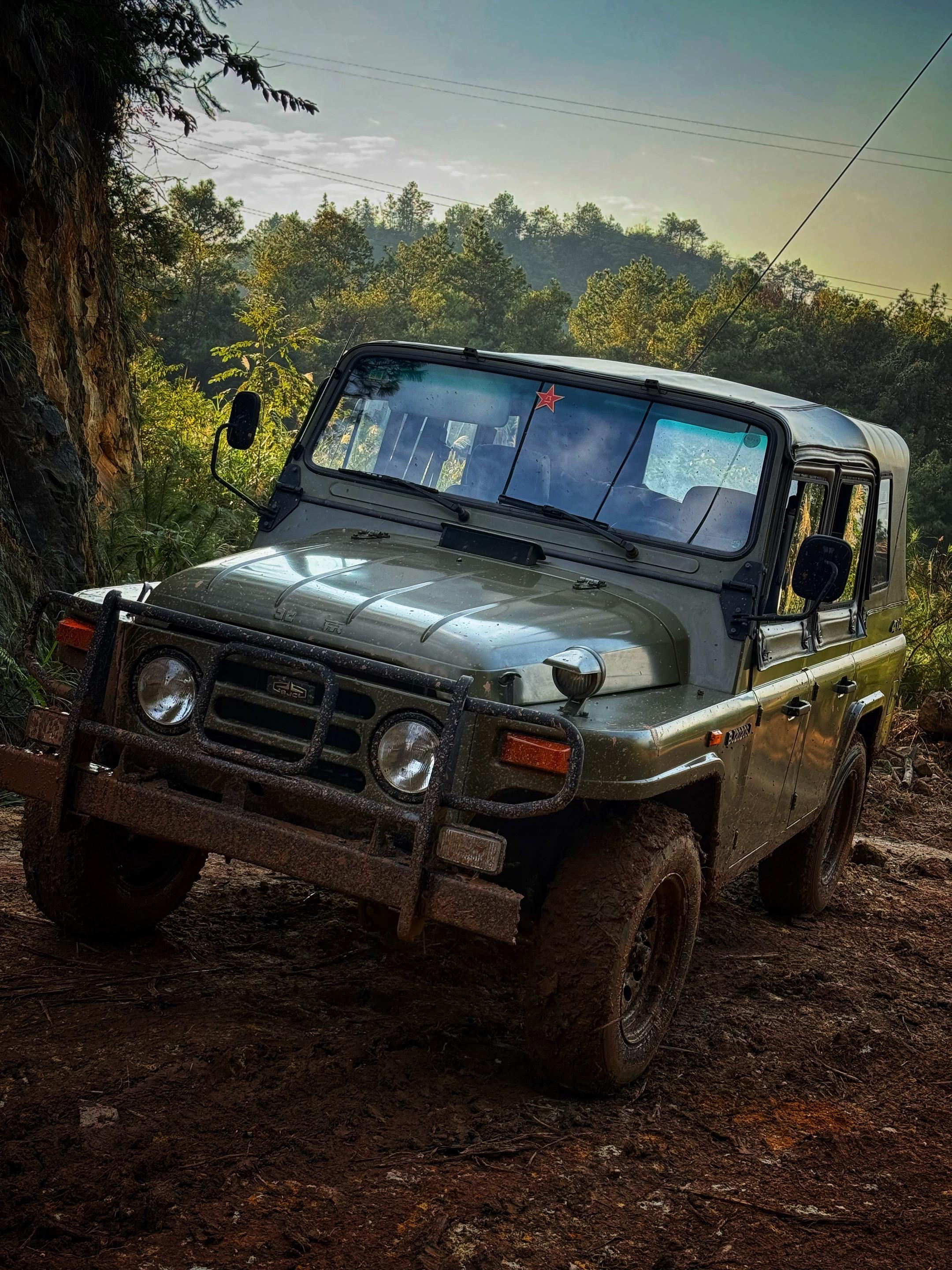 共和国最硬的越野车。