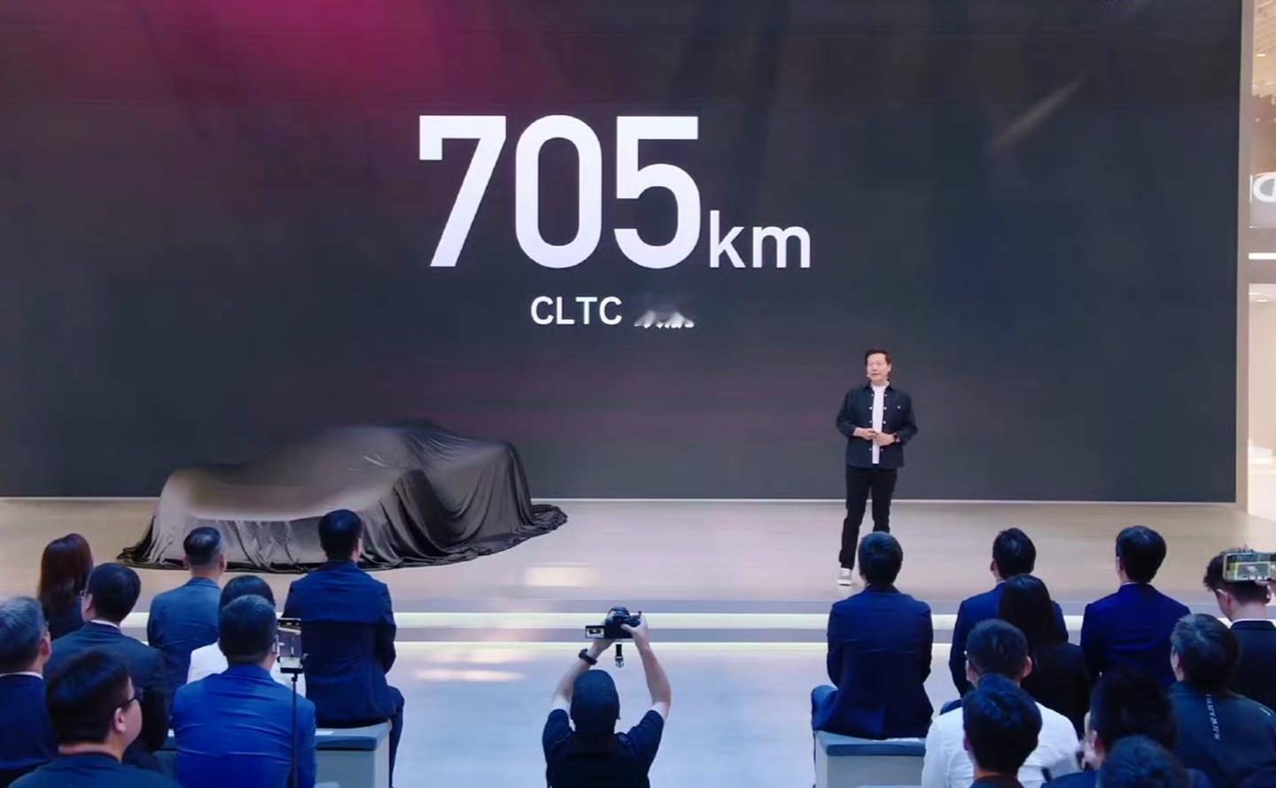 一台原汁原味的纯血GT，也是一台充满驾驶乐趣同时也能长途驾驶的跑车级SUV。没错