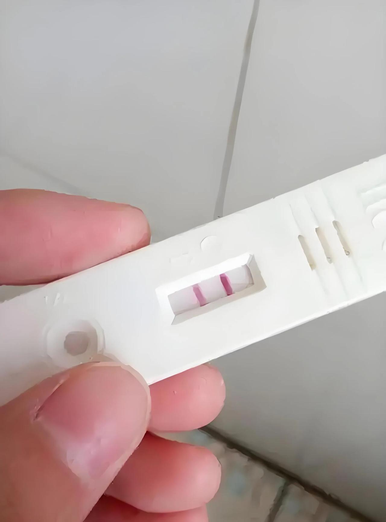 河北保定，女子在老公结扎9个月后，意外发现自己又怀孕了，女子错愕不已，觉得是医院