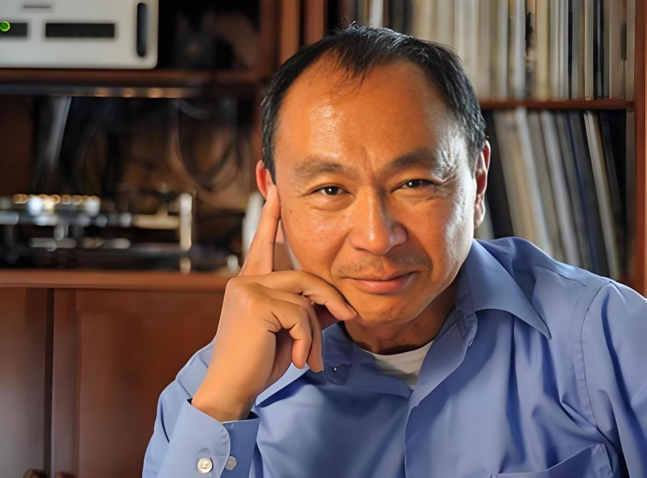 吹了40年的牛，福山终于认栽了：我关于中国的预言是错的“中国不搞西式民主，所以