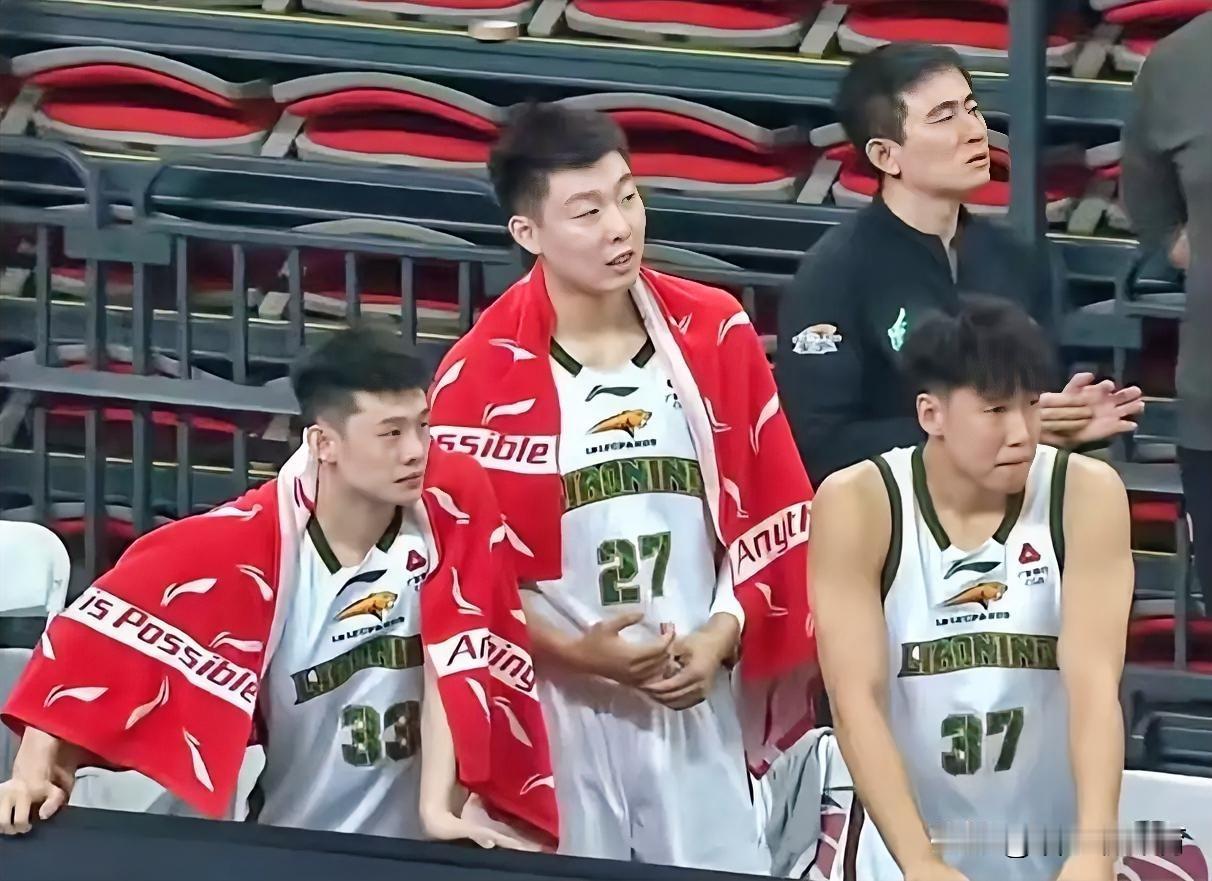 杨鸣这个用人方法不改变，辽篮本赛季很难翻身，其实原因很简单。新赛季开局，辽篮打