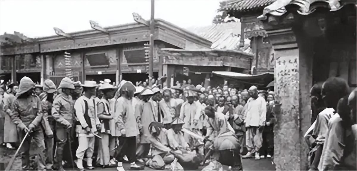 古代"宰白鸭"，到底有多残忍?一个16岁的孩子，被亲爹亲妈以200两银子的价