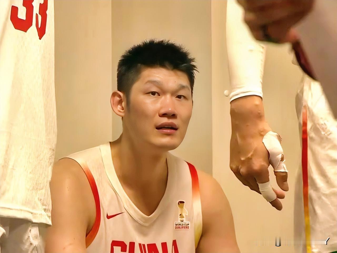 胡金秋这个人，你不能细究，因为你越仔细，越会发现这个人对于国家队和广厦男篮