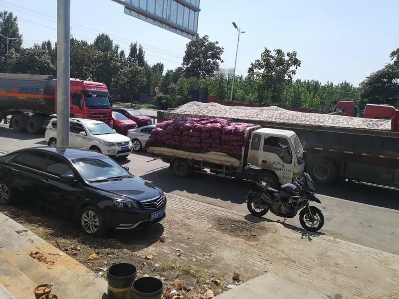 【血色归途：河南新密一起惨烈交通事故背后的家庭悲剧与法律反思】2025年5月