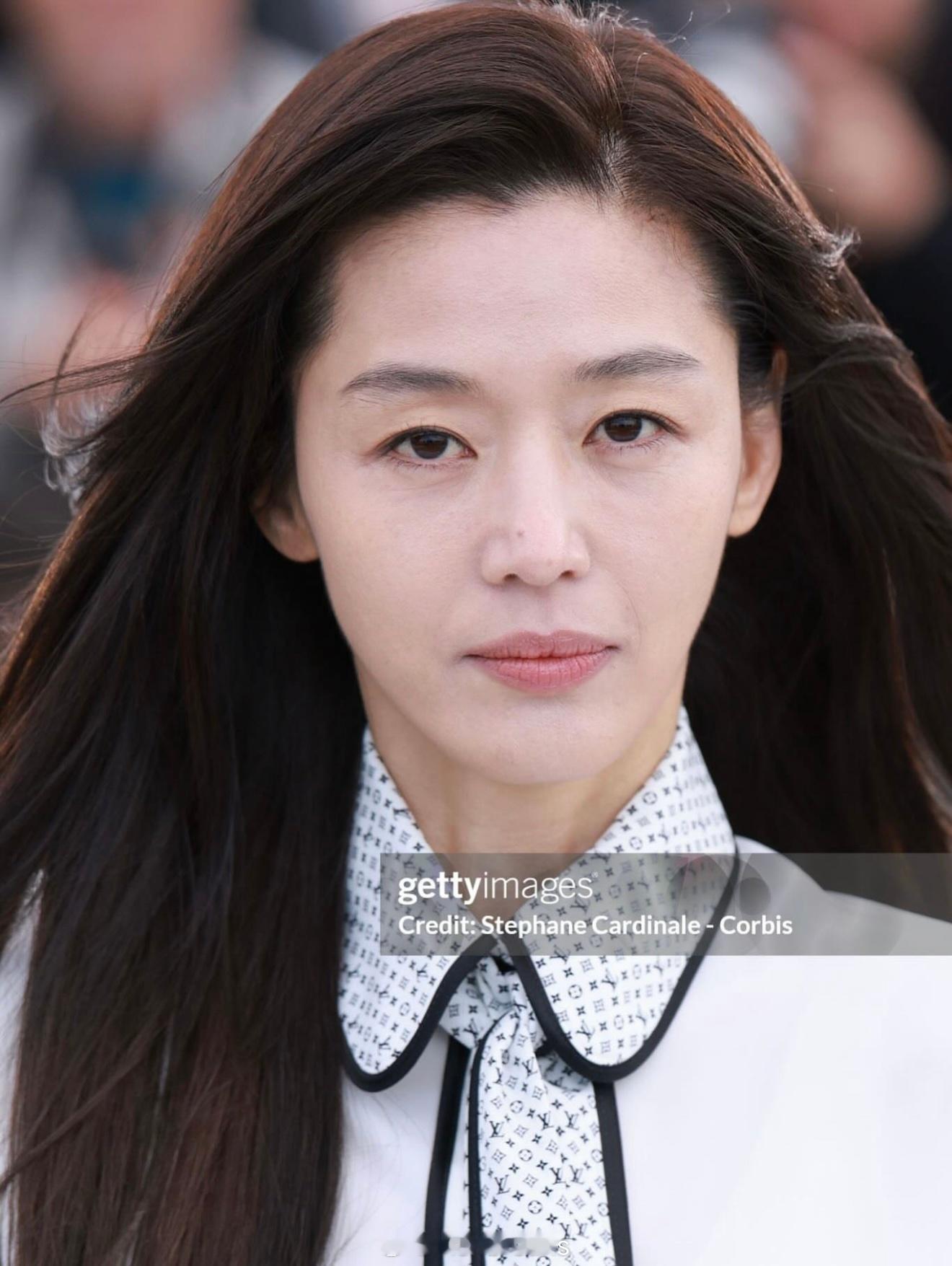 全智贤戛纳的生图看着不如李英爱保养的好也不如宋慧乔