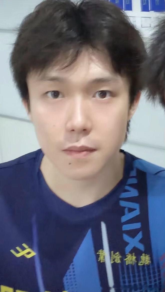 合照耶王楚钦