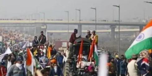 中国现在最担心的国家估计就是印度了，担心印度突然“崩溃”。一旦印度没了，十几亿人