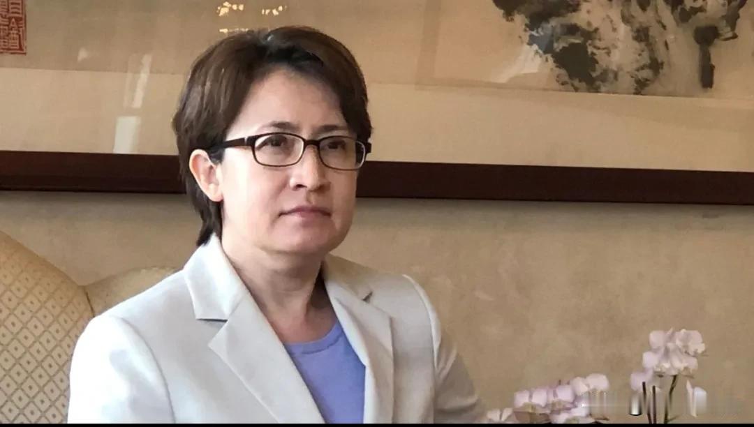 台媒《联合报》今天（7月18日）写道：“巴布亚新几内亚重外长特卡琴科重申‘一个中