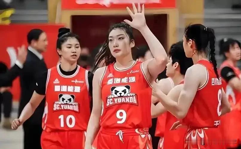 前女篮国手自宣加盟跨境联赛然而球迷却为她担心在确定无缘新赛季WCBA比赛后