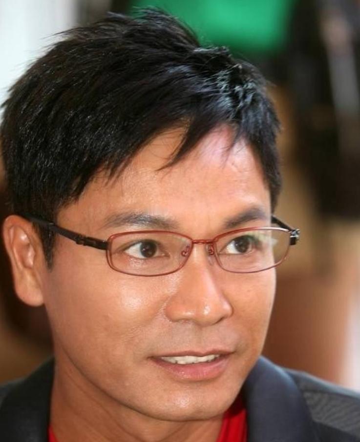 1997年，贫穷的郭晋安，向相恋4年的女友刘小慧求婚。没想到，刘小慧直接拒绝！转