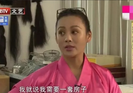 1997年，25岁的宁静第一次见美国婆婆，婆婆笑眯眯的问她：“我家有5000亩地