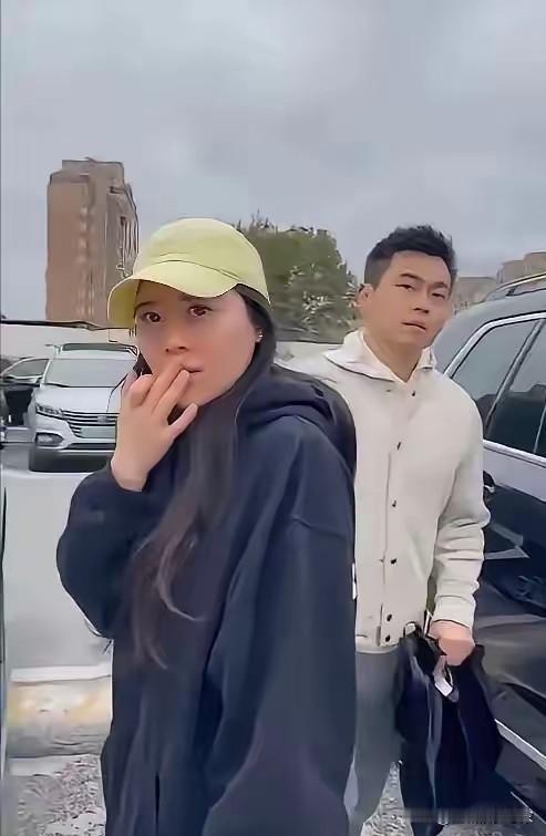 空姐与律所合伙人争议风波：流量漩涡里的未来，你怎么看？当上海东方航空客舱部