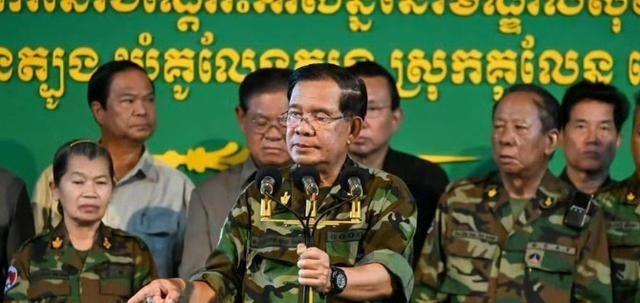 “为什么泰国能把柬埔寨摁在地上打？”只因为柬埔寨的财富几乎全部被洪森家族掌控，目