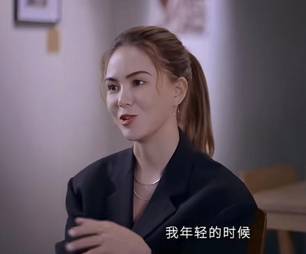 昆凌:“我年轻的时候也是可以说走就走，开车去新竹或者去哪里，然后也不用说几点一定