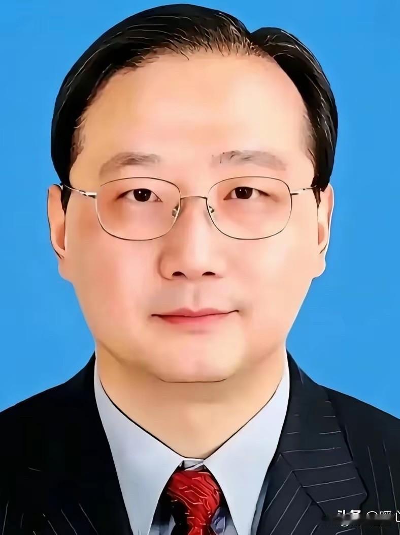 韩松被“双开”的消息传出后，不少人第一反应是意外，紧接着又觉得可惜。为什么会
