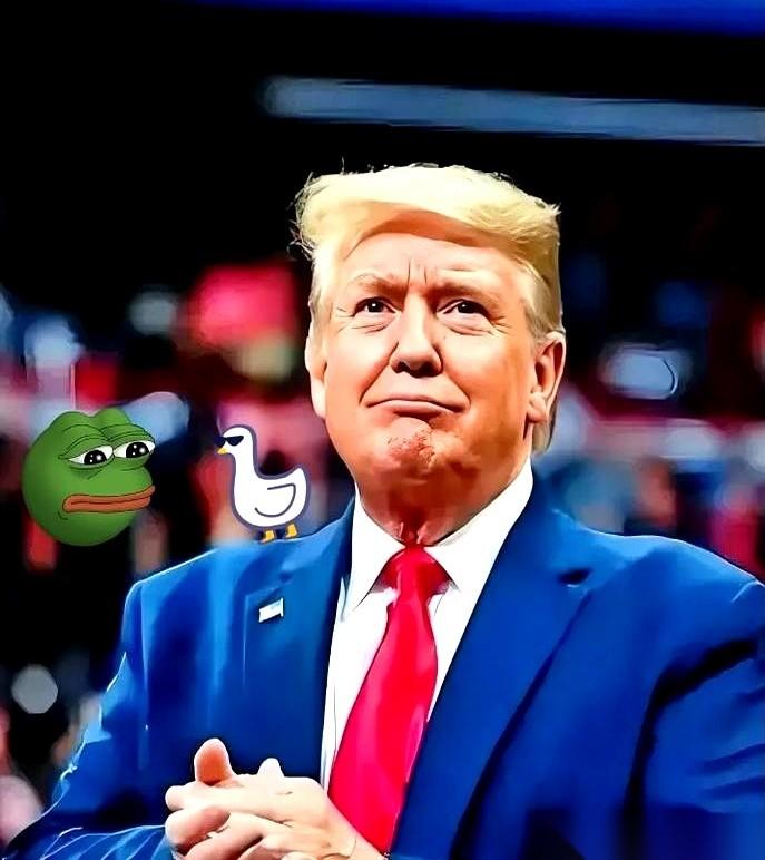 我跟你说，这事儿魔幻在哪儿？前一秒，美军的直升机还带着荷枪实弹的大兵，直接空降